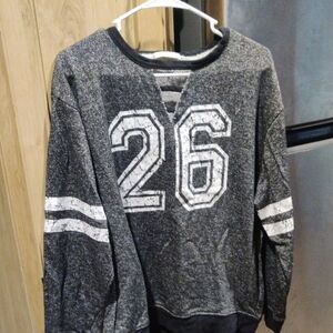 Bobbie Brooks Gray and White Long Sleeve Tee